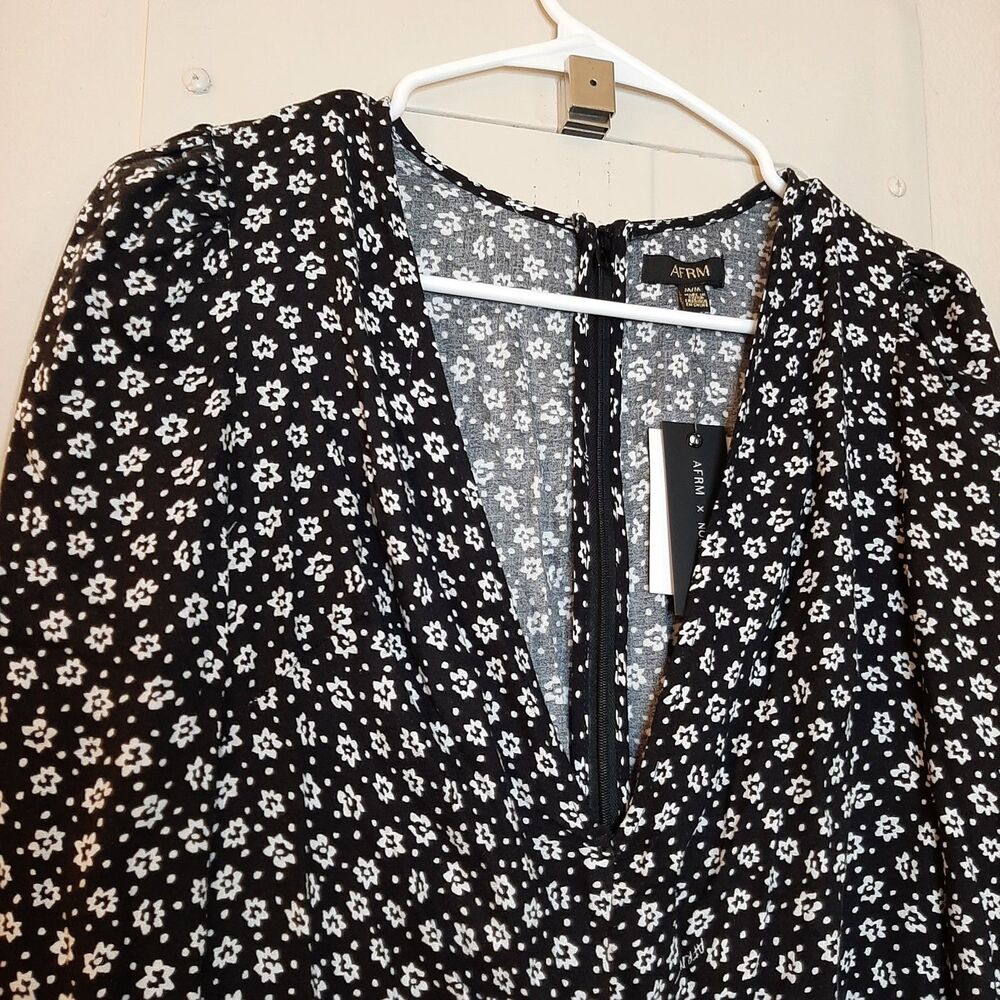NEW AFRM Nordstrom Madsen Dress Black Women Size M Long Sleeve Ditsy Floral Slit - Picture 9 of 14